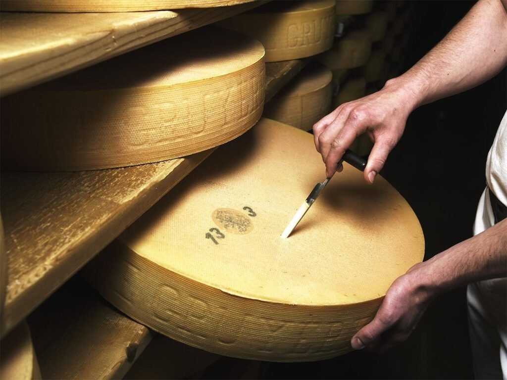 gruyere 13908 8d056aa59e3cfd628c3baaeeb22ec4829b69a702 3000